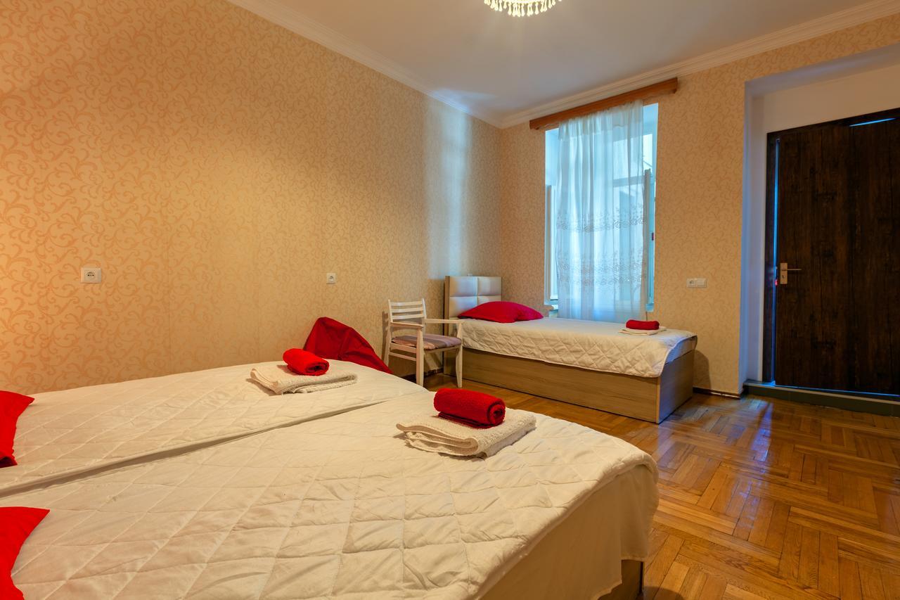 Guest House Keria Tbilisi Eksteriør billede