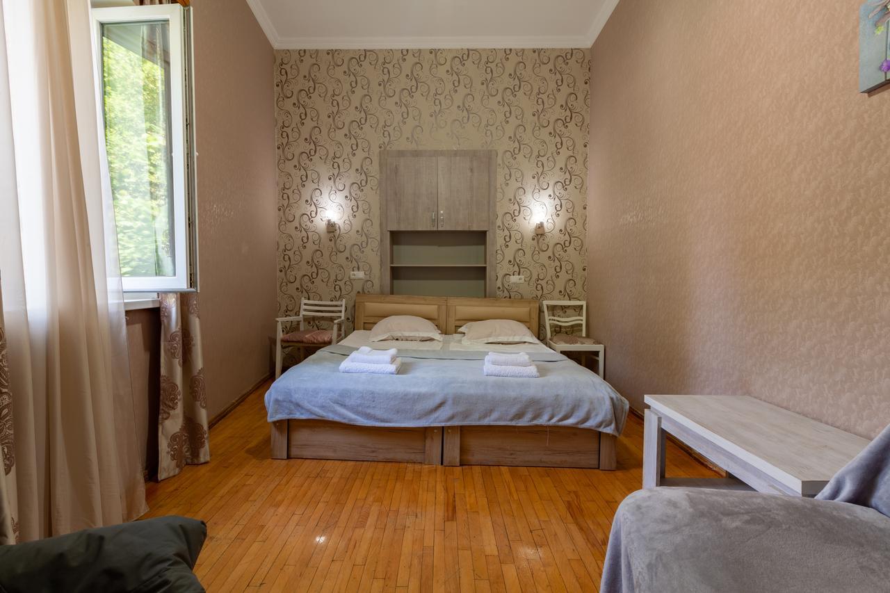 Guest House Keria Tbilisi Eksteriør billede